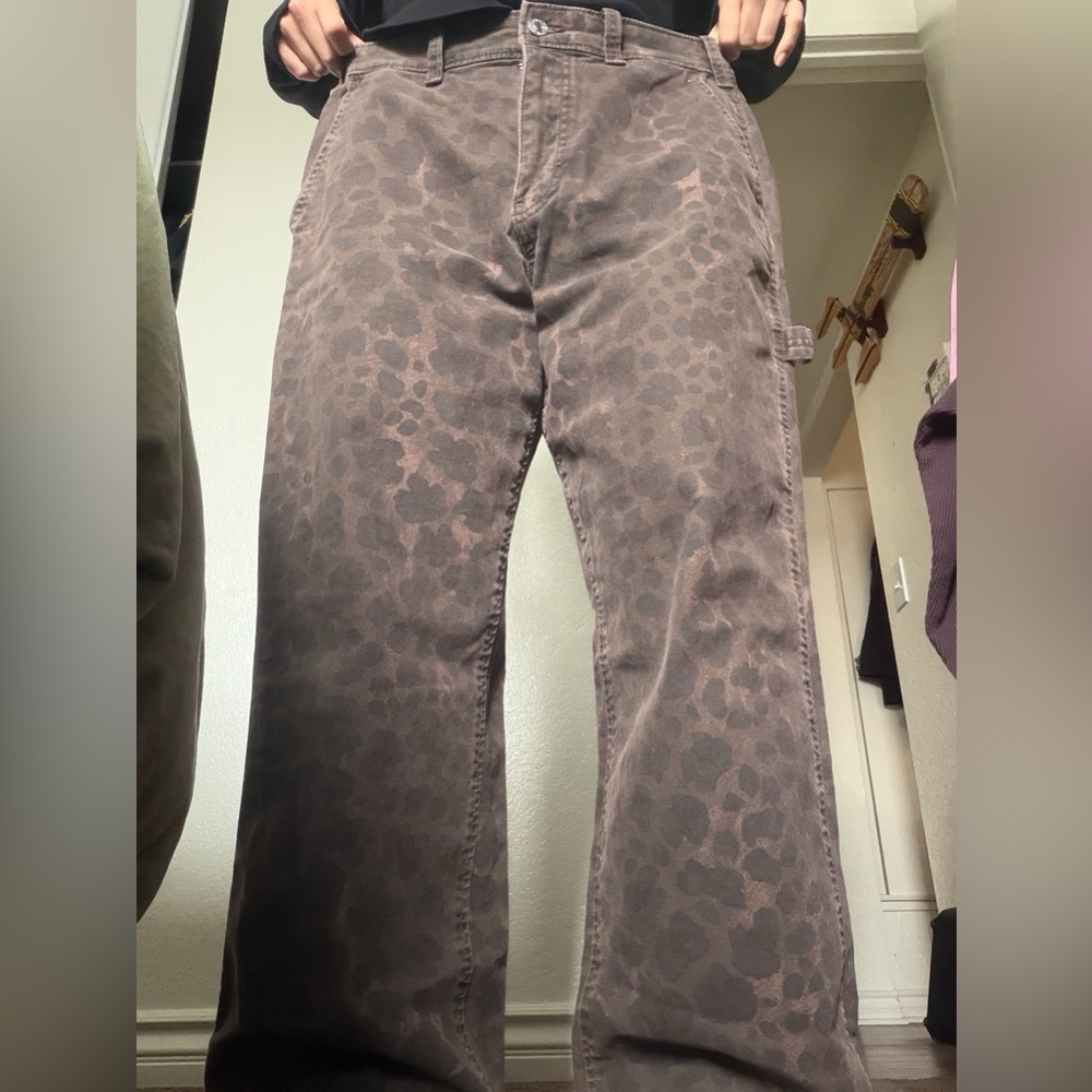 Amercrombie & fitch baggy 32 w 28 L Leopard Print Women's Straight Leg Jeans